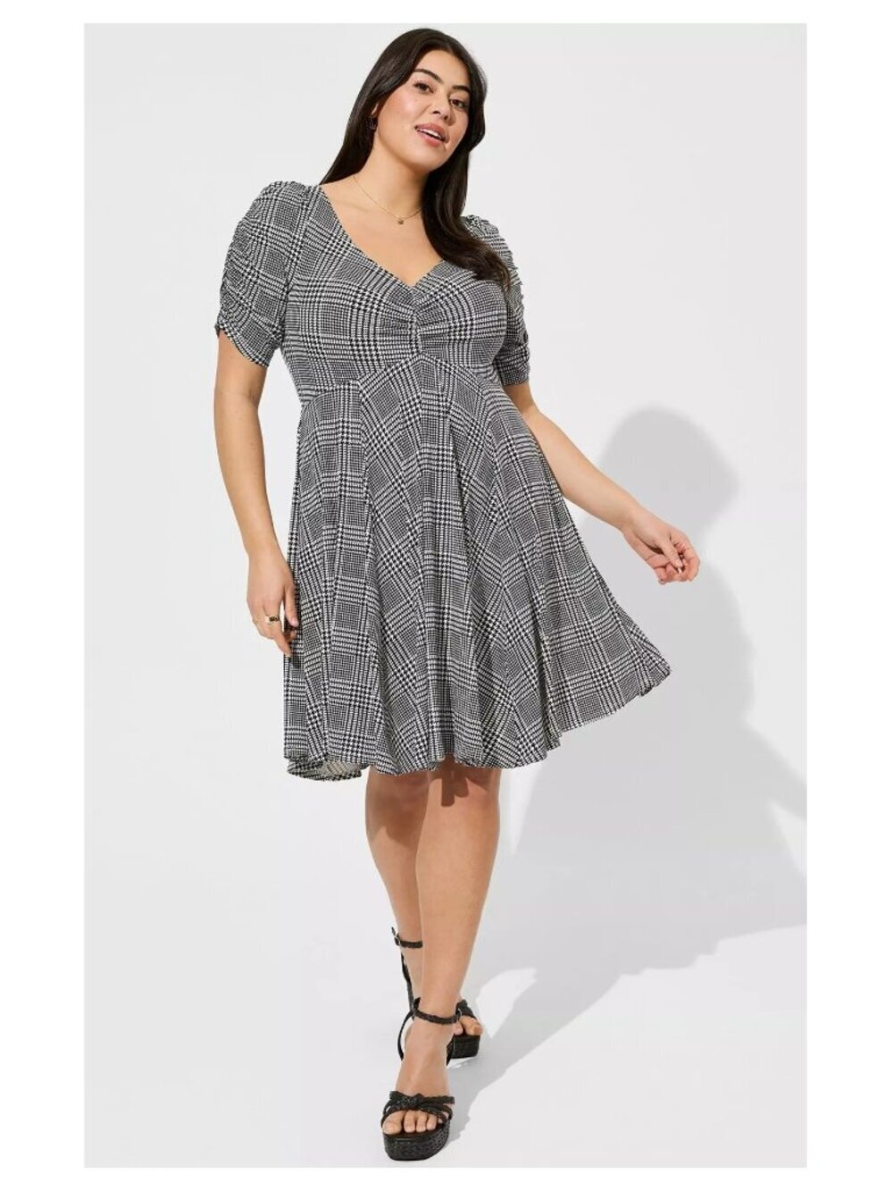 Torrid Mini Studio Knit Cinch Front Skater Dress Size 3X Black White Houndstooth